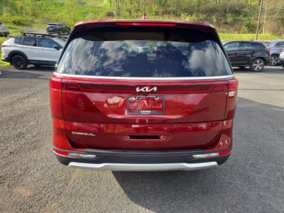 2024 Kia Carnival LX