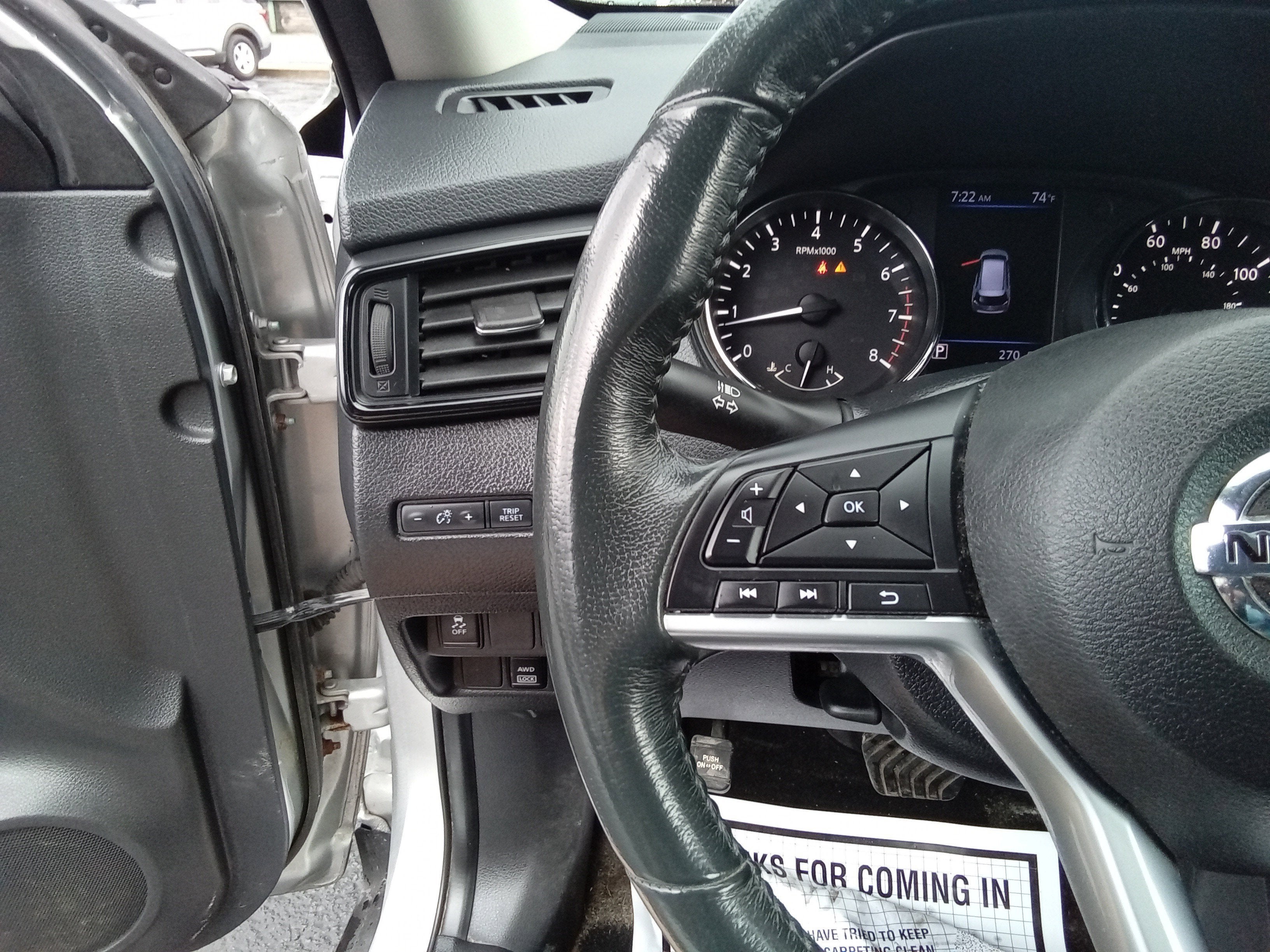 2018 Nissan Rogue SV