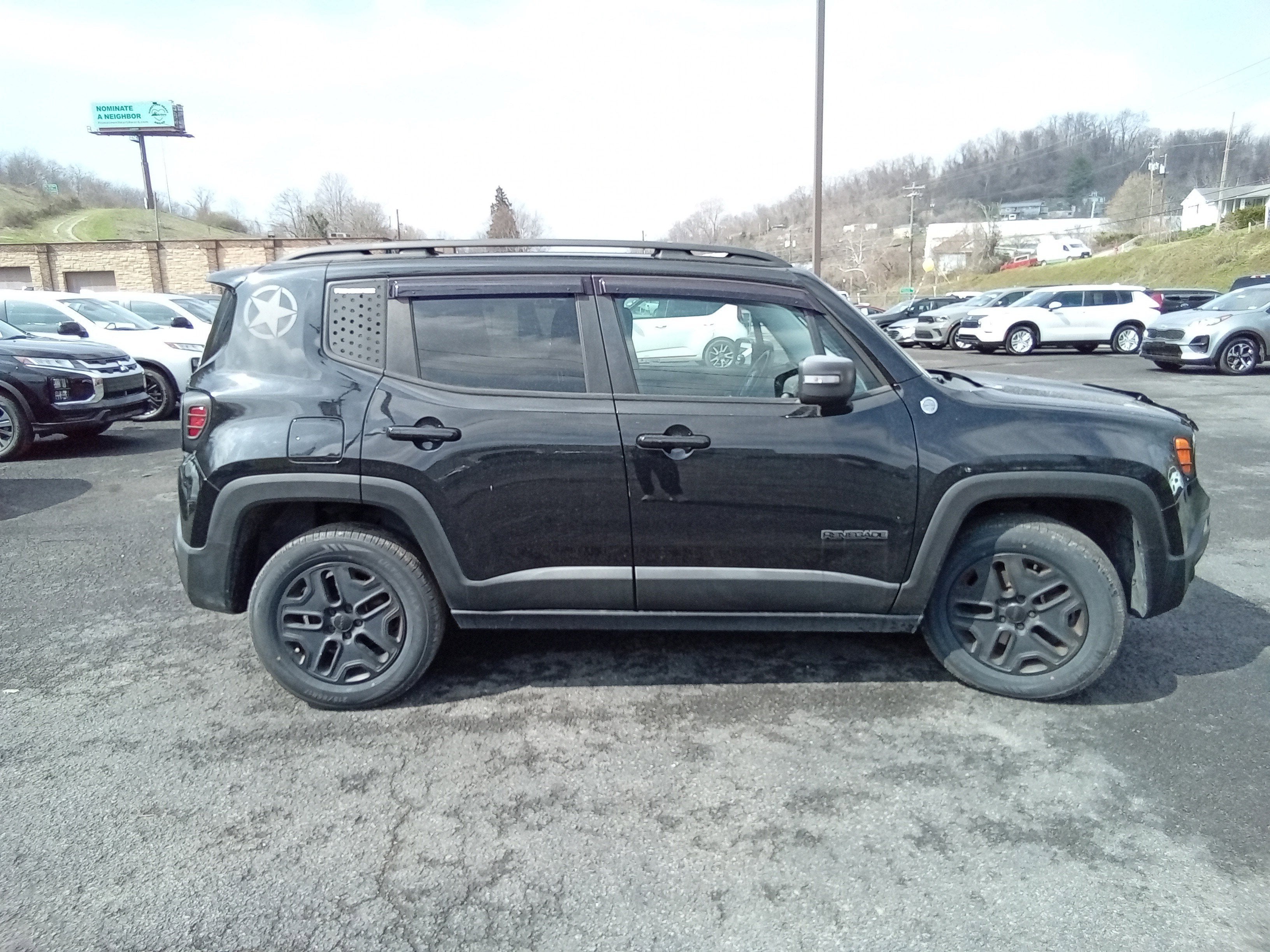 2017 Jeep Renegade Deserthawk