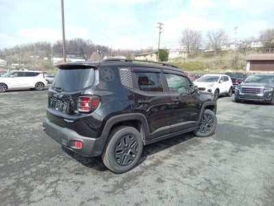 2017 Jeep Renegade Deserthawk