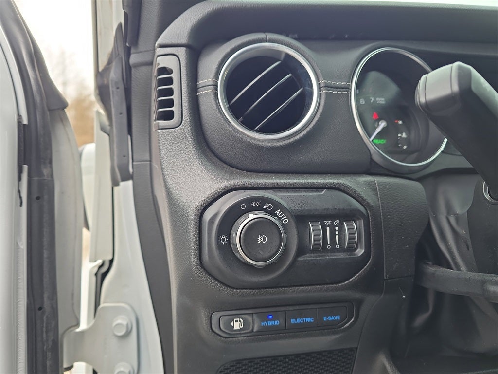 2022 Jeep Wrangler 4xe Unlimited Sahara 4x4