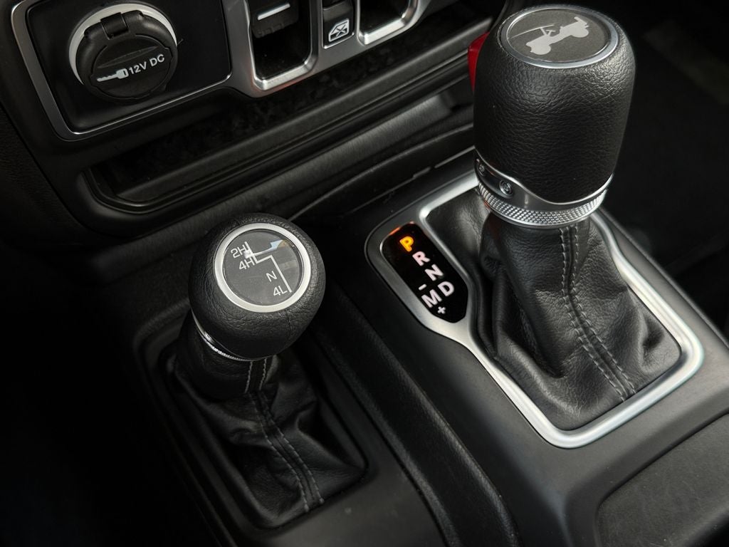 2025 Jeep Wrangler 4-Door Summit 4x4