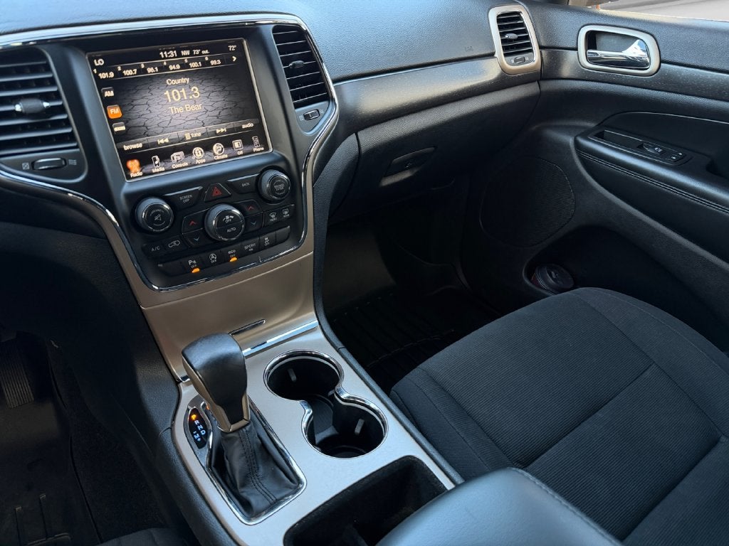 2017 Jeep Grand Cherokee Laredo 4x4