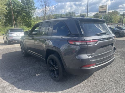 2025 Jeep Grand Cherokee Altitude X 4x4