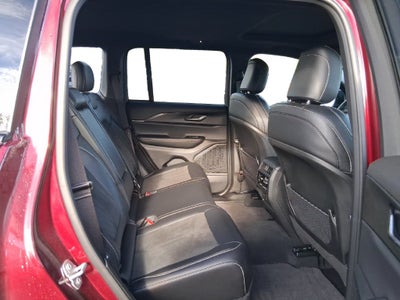 2025 Jeep Grand Cherokee Altitude X 4x4