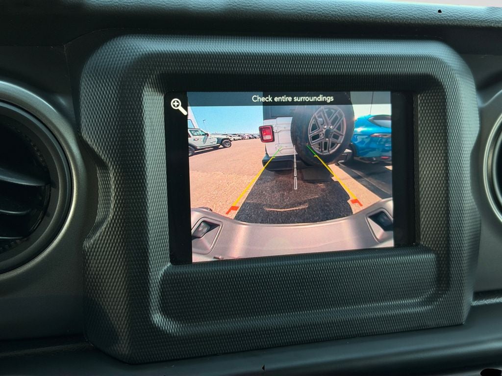 2022 Jeep Gladiator Sport S 4x4