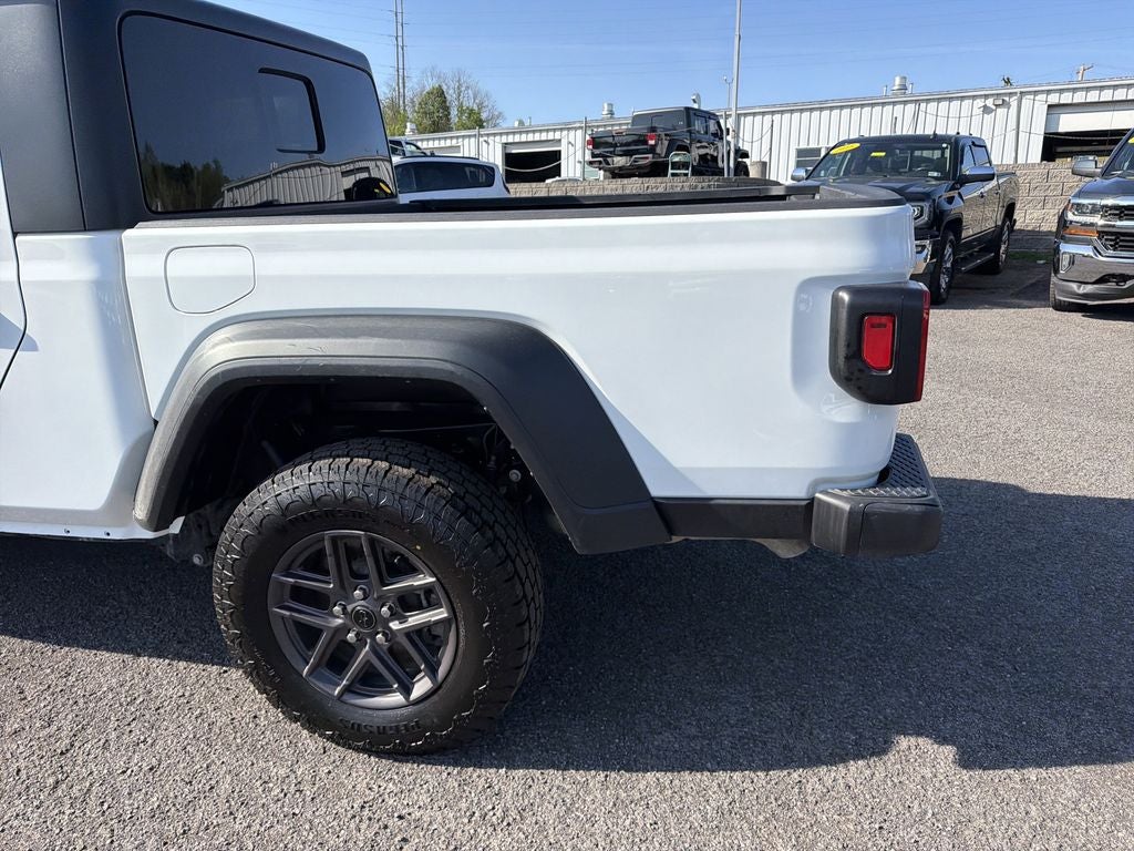 2025 Jeep Gladiator Sport S