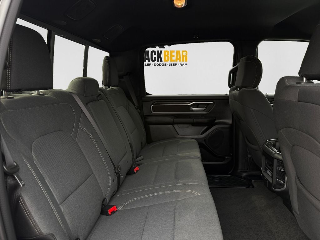 2023 RAM 1500 Big Horn Crew Cab 4x4 5'7' Box