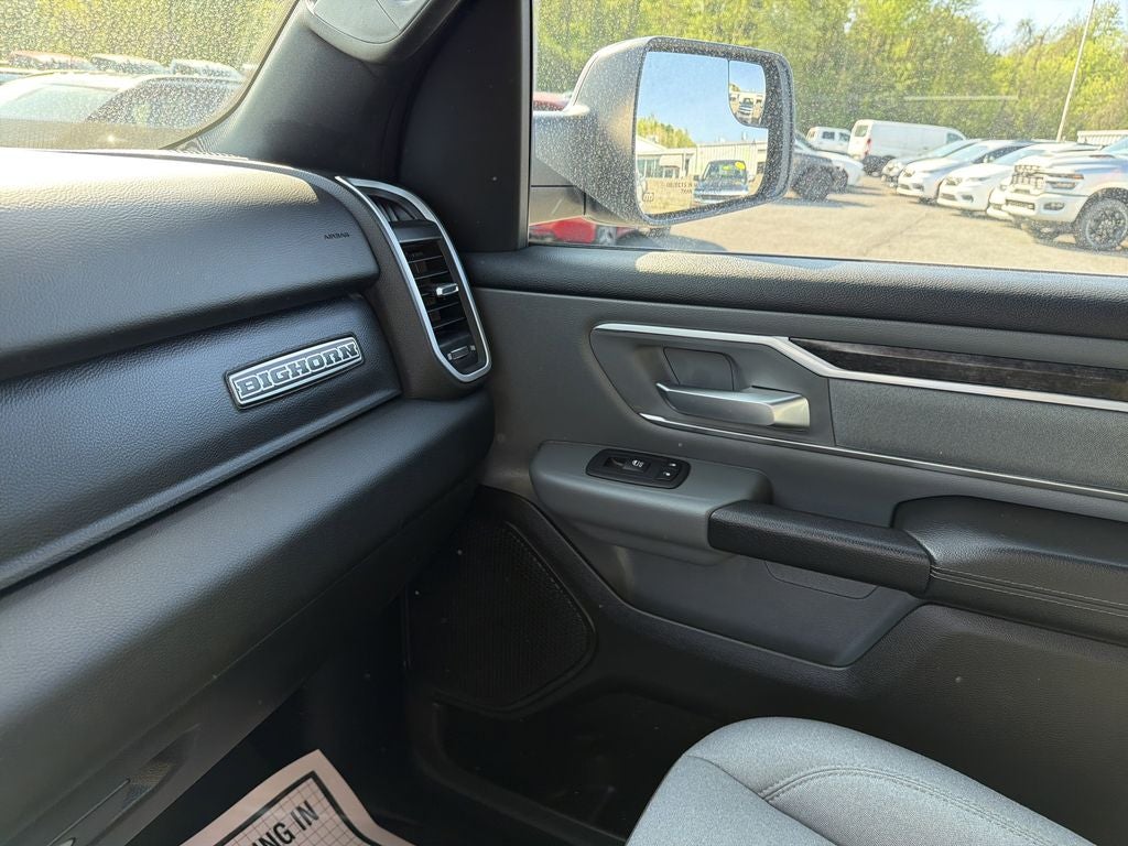 2023 RAM 1500 Big Horn Crew Cab 4x4 5'7' Box