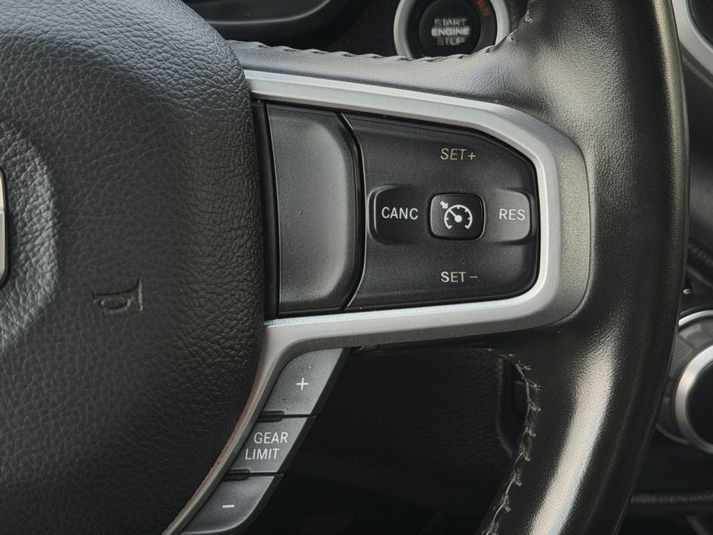 2022 RAM 1500 Big Horn Quad Cab 4x4 6'4' Box