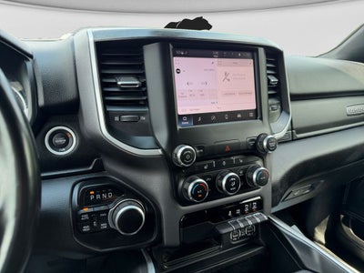 2022 RAM 1500 Big Horn Quad Cab 4x4 6'4' Box
