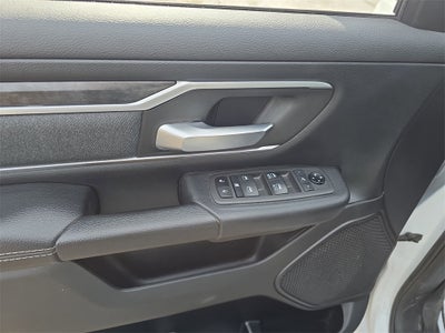 2021 RAM 1500 Big Horn Quad Cab 4x4 6'4' Box