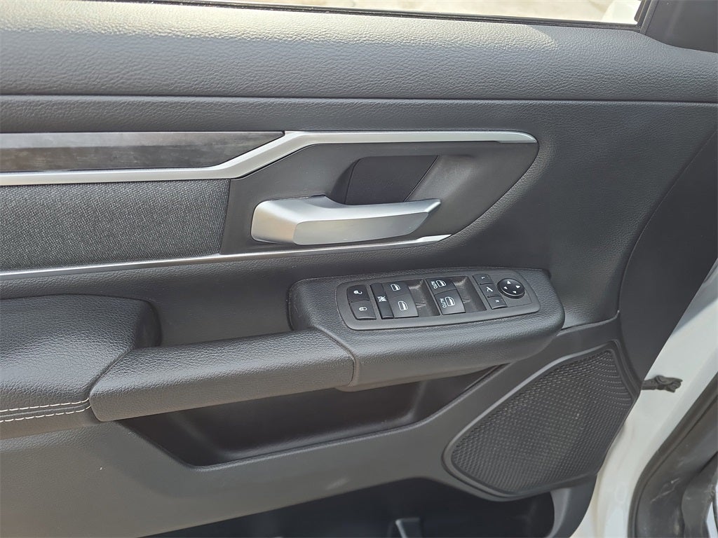 2021 RAM 1500 Big Horn Quad Cab 4x4 6'4' Box