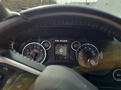 2021 RAM 1500 Big Horn Quad Cab 4x4 6'4' Box