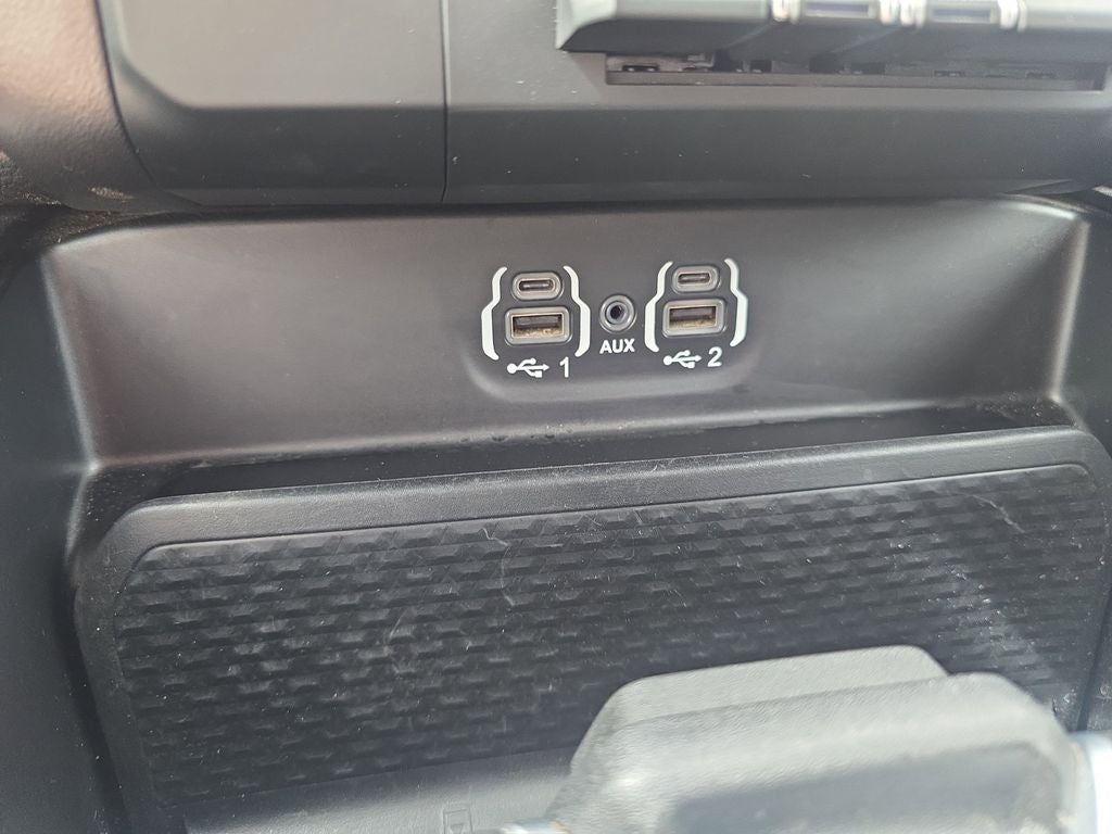 2020 RAM 1500 Big Horn Crew Cab 4x4 5'7' Box