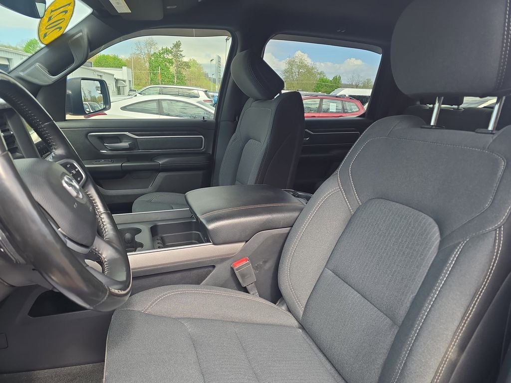 2021 RAM 1500 Big Horn Crew Cab 4x4 5'7' Box