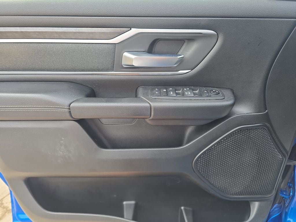 2021 RAM 1500 Big Horn Crew Cab 4x4 5'7' Box