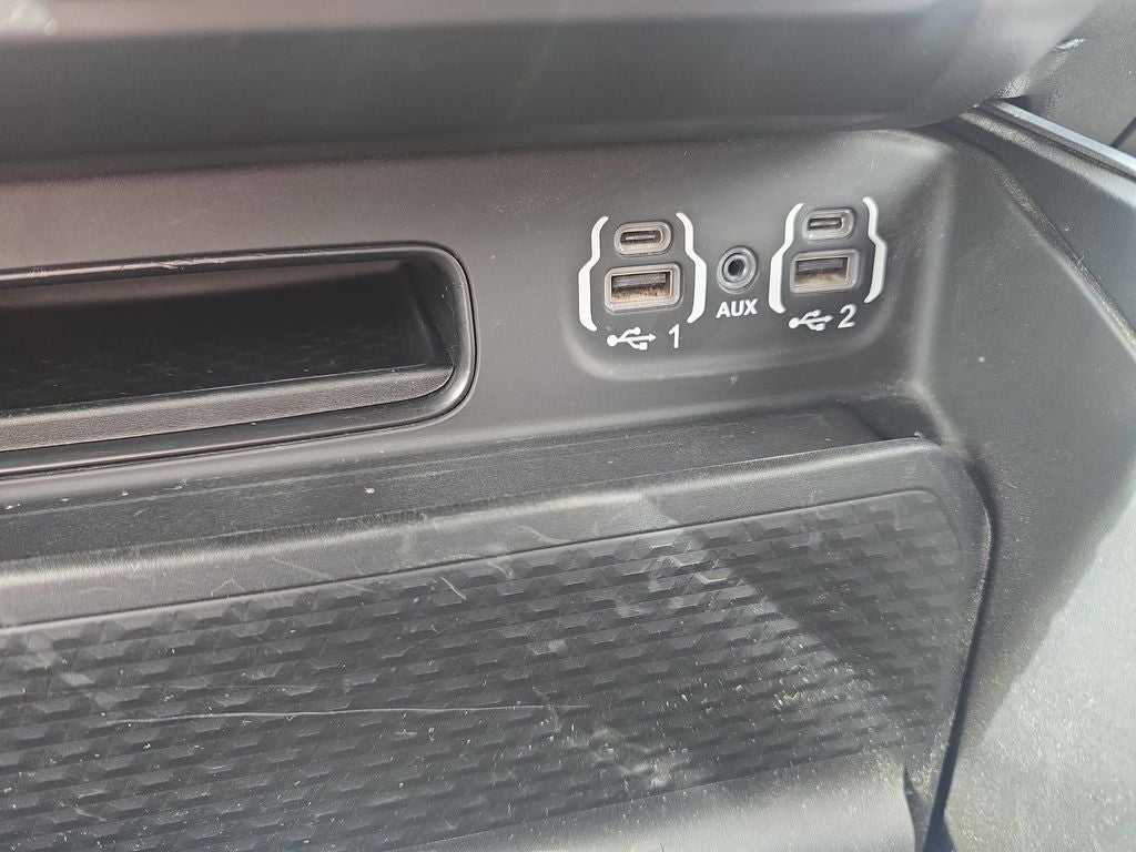 2021 RAM 1500 Big Horn Crew Cab 4x4 5'7' Box