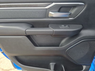 2021 RAM 1500 Big Horn Crew Cab 4x4 5'7' Box