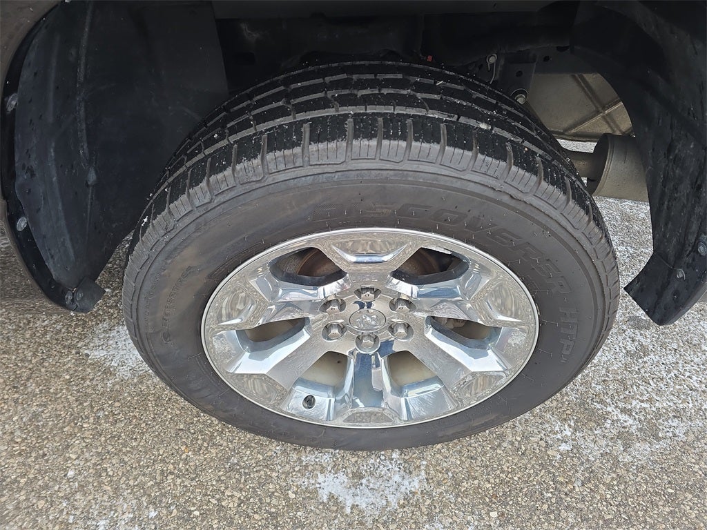 2022 RAM 1500 Big Horn Crew Cab 4x4 5'7' Box