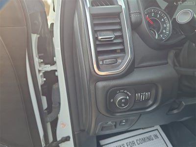 2023 RAM 1500 Laramie Crew Cab 4x4 5'7' Box