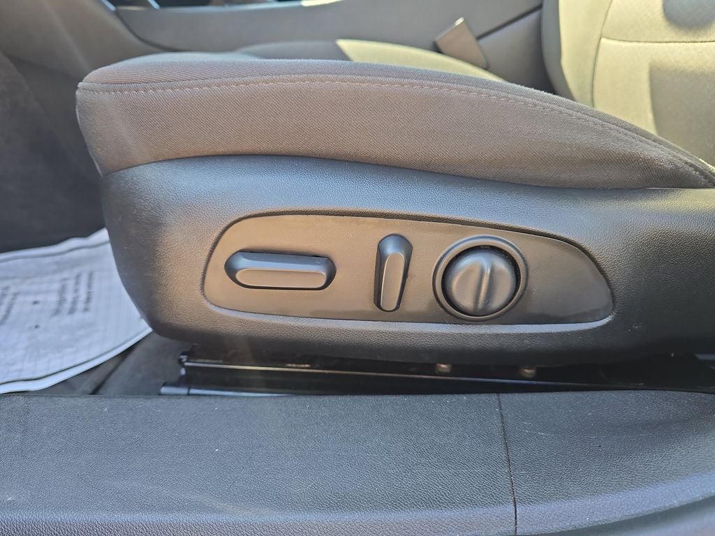 2021 Chevrolet Malibu FWD LT