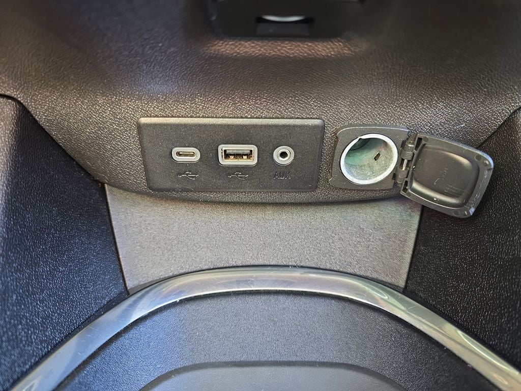 2021 Chevrolet Malibu FWD LT