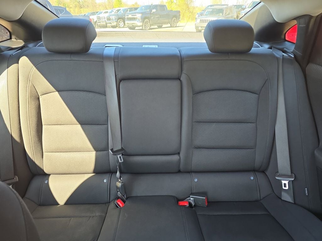 2021 Chevrolet Malibu FWD LT