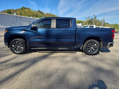 2022 Chevrolet Silverado 1500 4WD Crew Cab Standard Bed LT