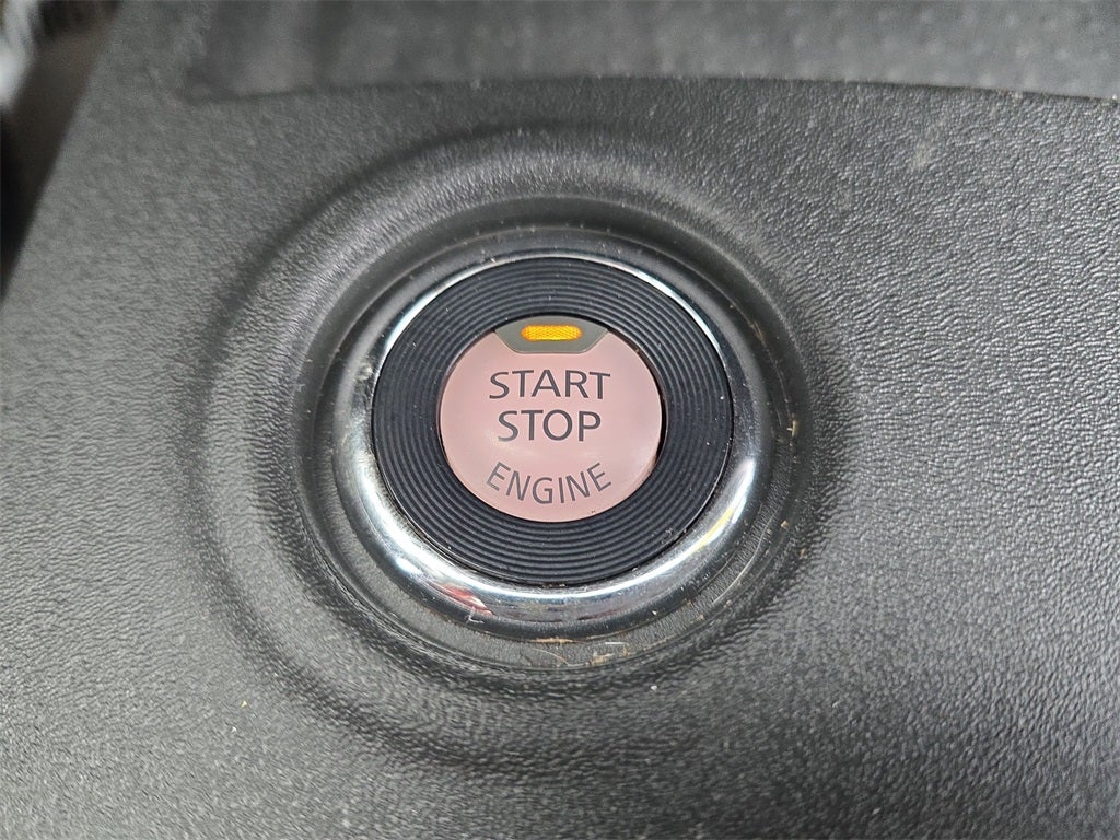 2021 Nissan Frontier Crew Cab PRO-4X 4x4