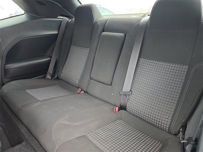 2022 Dodge Challenger SXT AWD