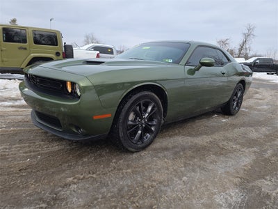 2022 Dodge Challenger SXT AWD