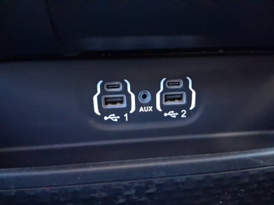 2022 RAM 3500 Laramie Crew Cab 4x4 6'4' Box