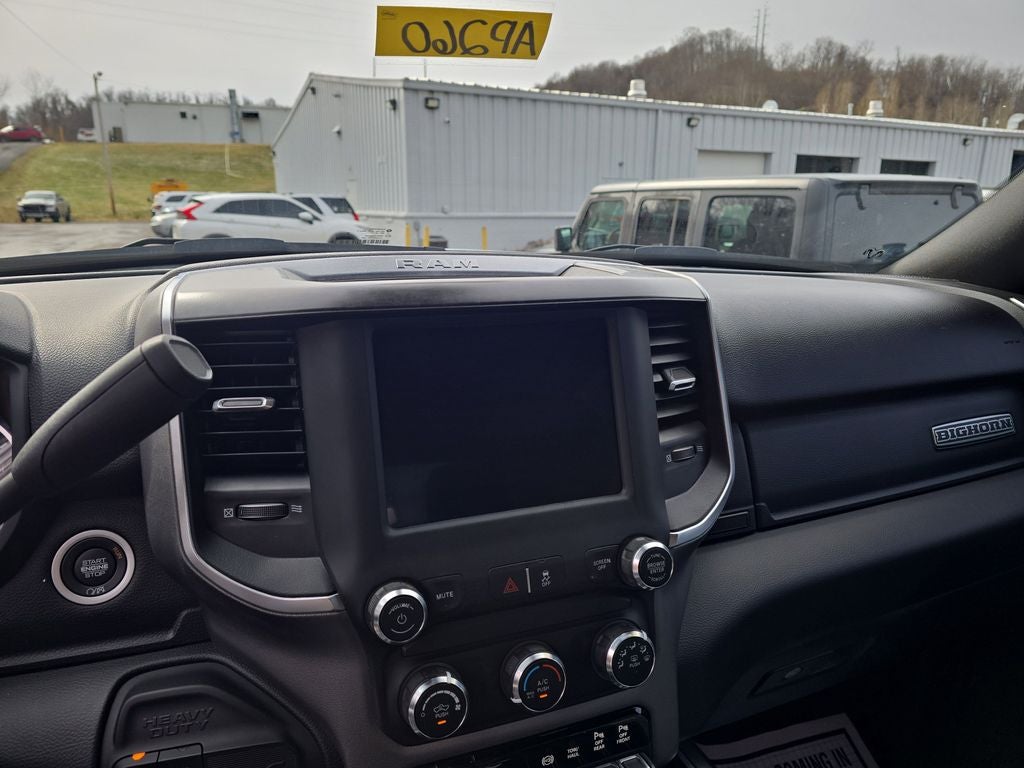 2024 RAM 2500 Big Horn Crew Cab 4x4 6'4' Box