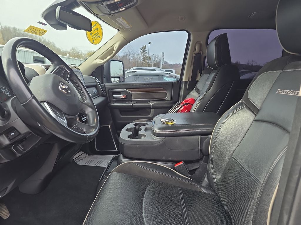 2024 RAM 2500 Laramie Crew Cab 4x4 6'4' Box