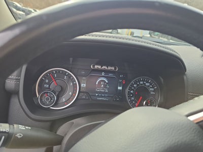 2024 RAM 2500 Laramie Crew Cab 4x4 6'4' Box