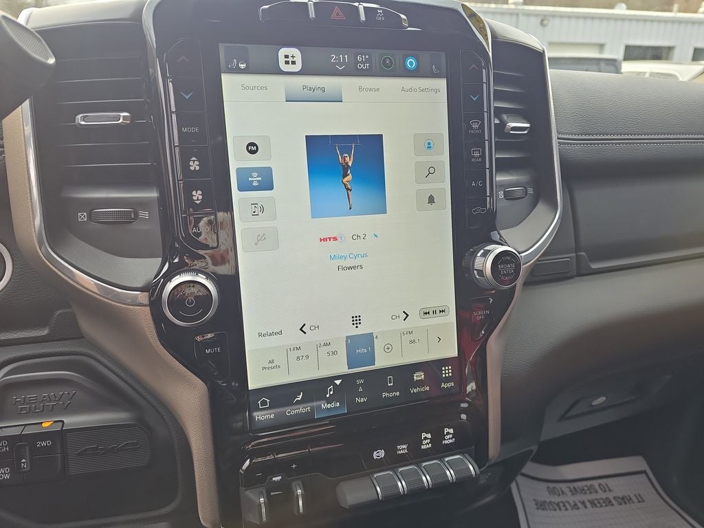 2024 RAM 2500 Laramie Crew Cab 4x4 6'4' Box