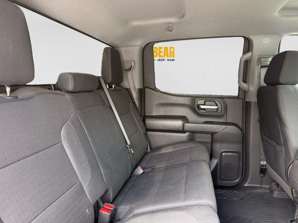 2026 Chevrolet Silverado 1500 4WD Crew Cab Short Bed Custom Trail Boss