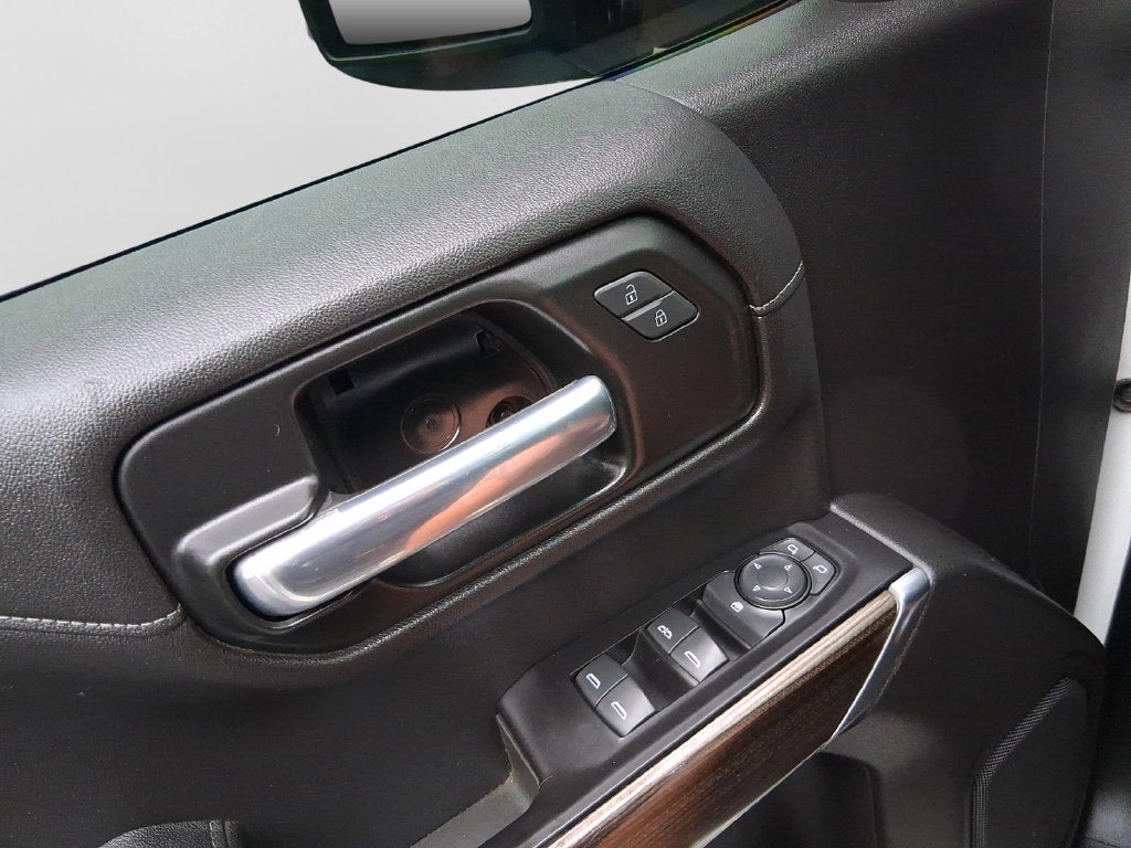 2020 Chevrolet Silverado 1500 4WD Crew Cab Short Bed LT