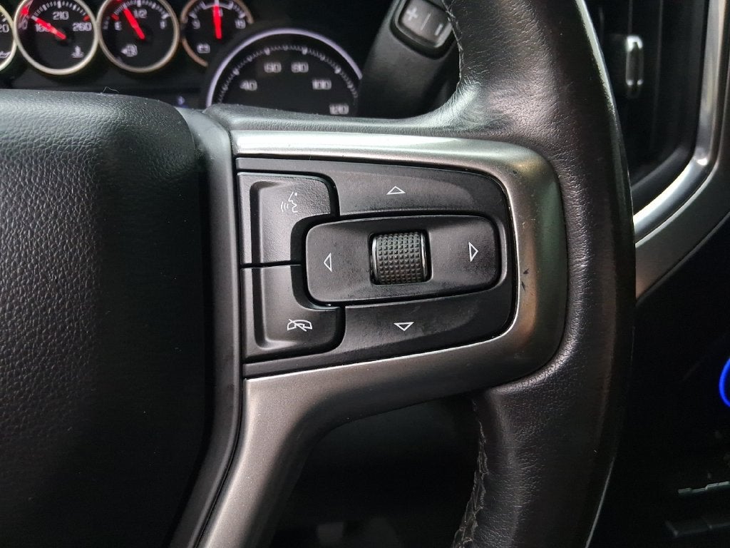 2020 Chevrolet Silverado 1500 4WD Crew Cab Short Bed LT