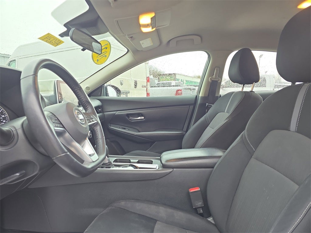 2021 Nissan Sentra SV Xtronic CVT