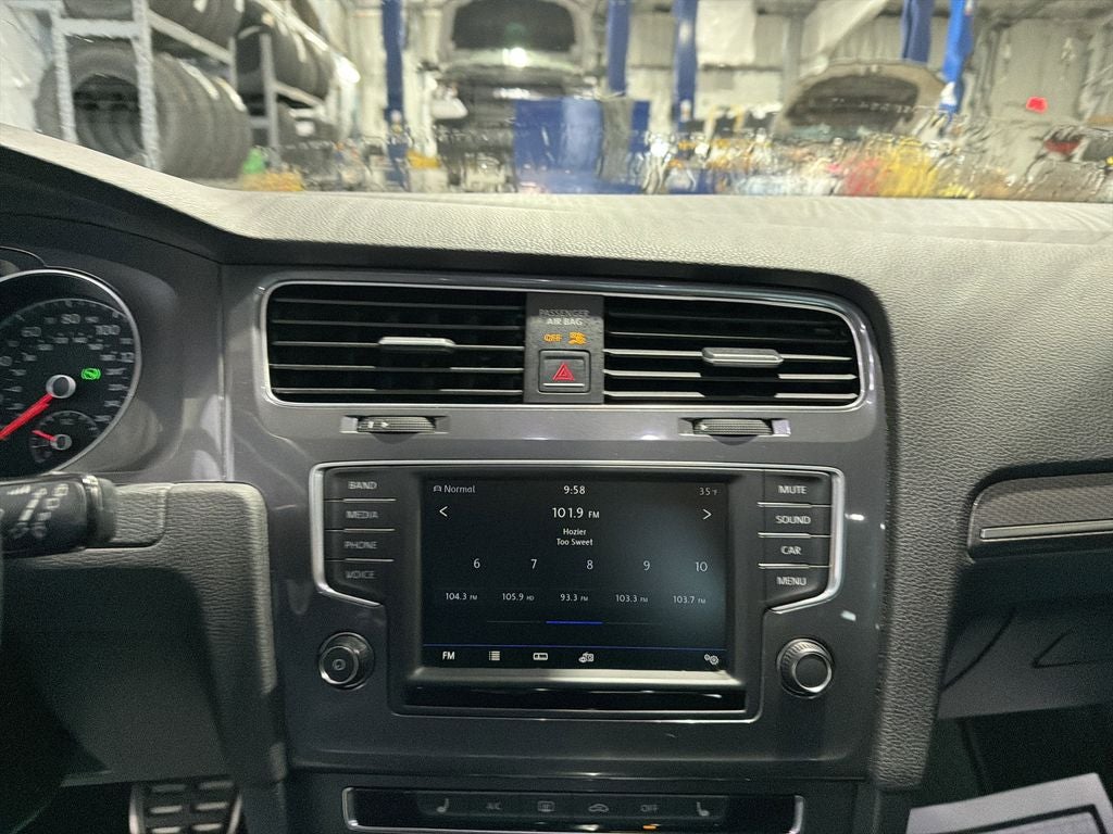 2017 Volkswagen Golf Alltrack 4Motion