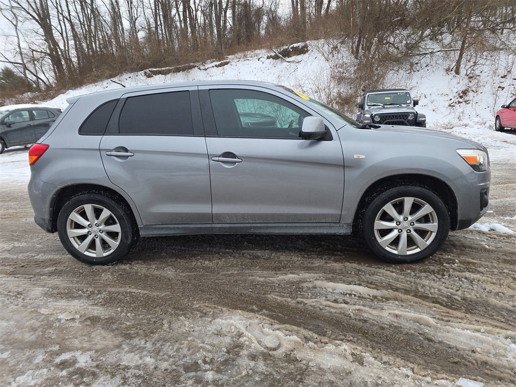 2014 Mitsubishi Outlander Sport ES