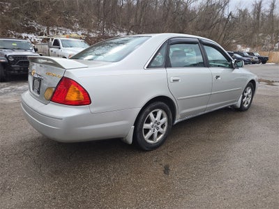 2001 Toyota Avalon Base