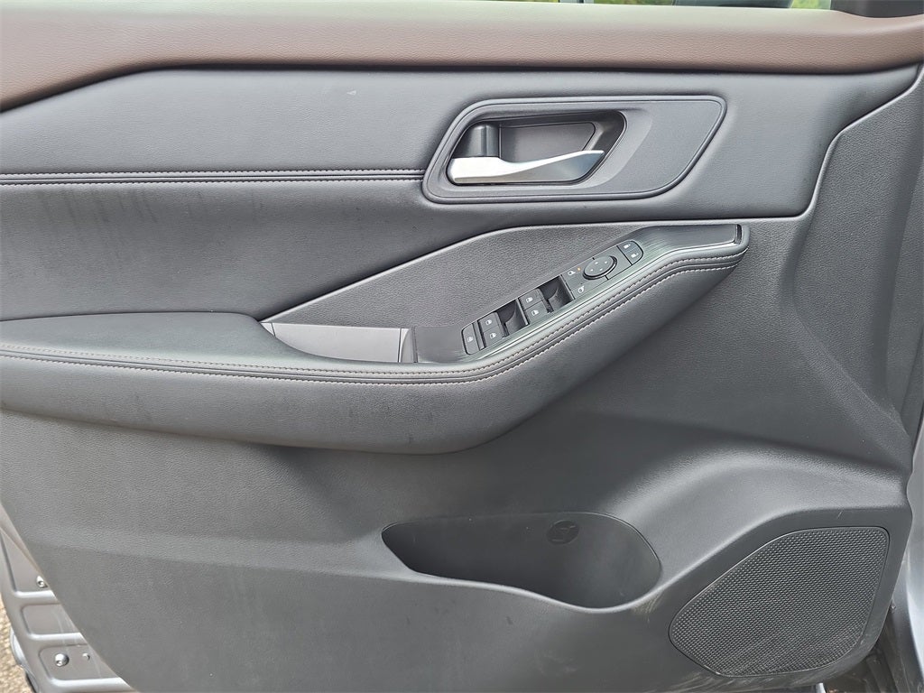 2022 Nissan Rogue SV Intelligent AWD