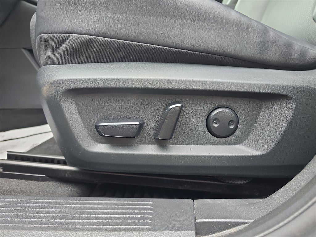 2022 Nissan Rogue SV Intelligent AWD