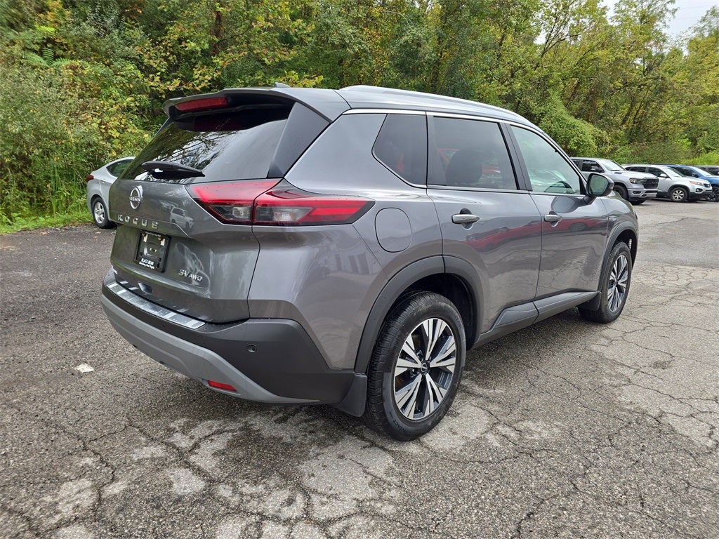 2022 Nissan Rogue SV Intelligent AWD