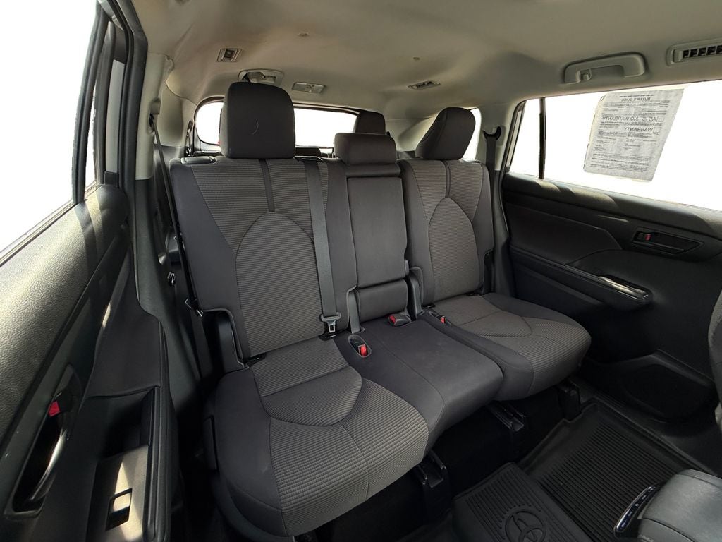 2020 Toyota Highlander LE