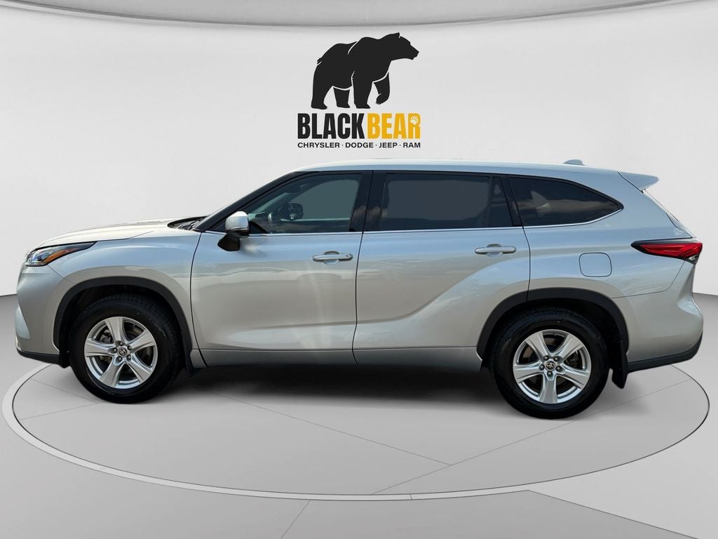 2020 Toyota Highlander LE