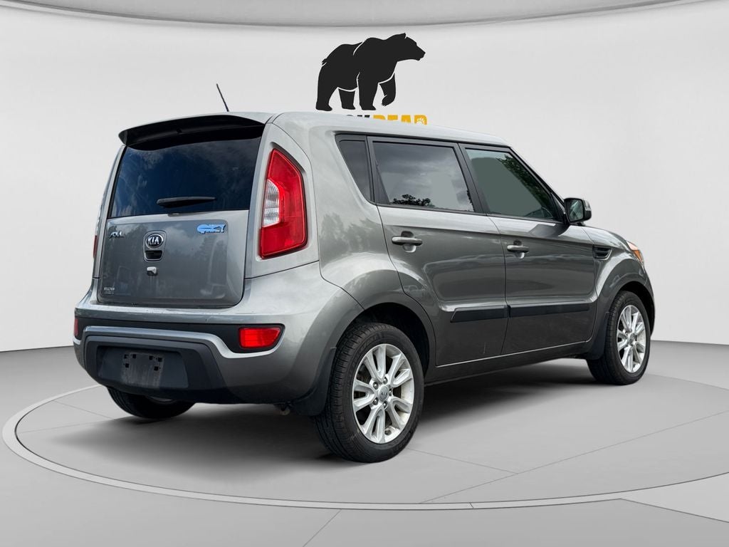 2013 Kia Soul +